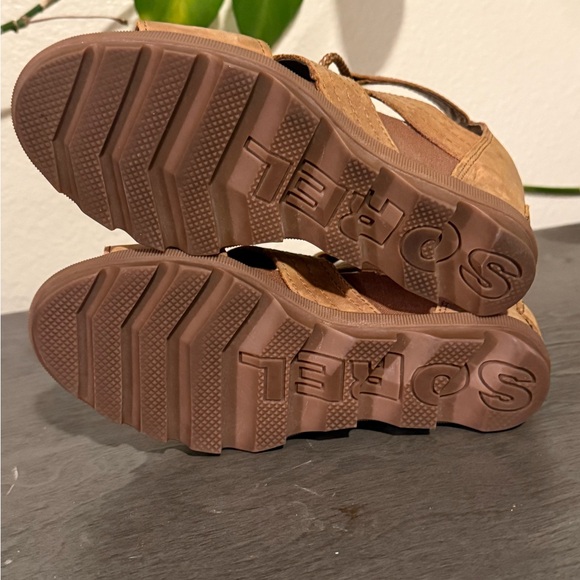 Sorel Joanie II Leather Wedge Sandal Tan Size 7 - Picture 5 of 6